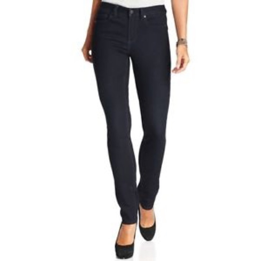 💜SALE! NWT Calvin Klein Ultimate Skinny Jeans 14